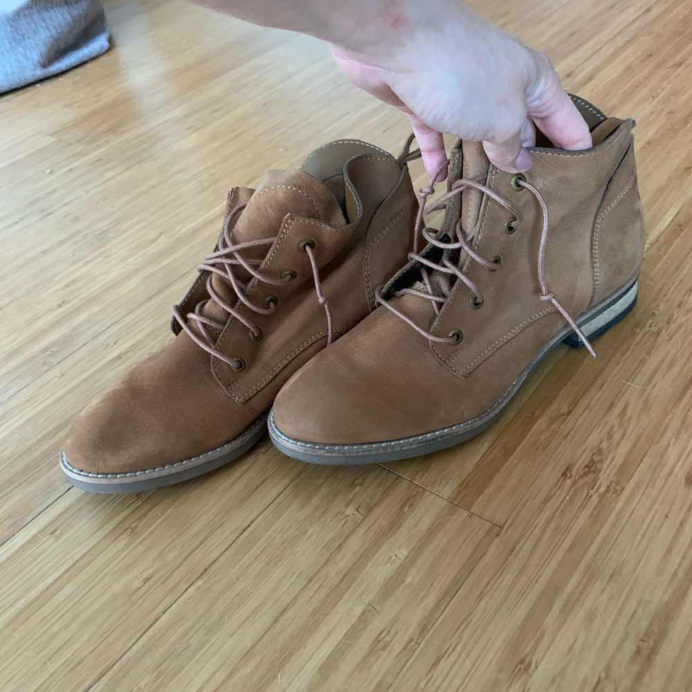 Diba booties